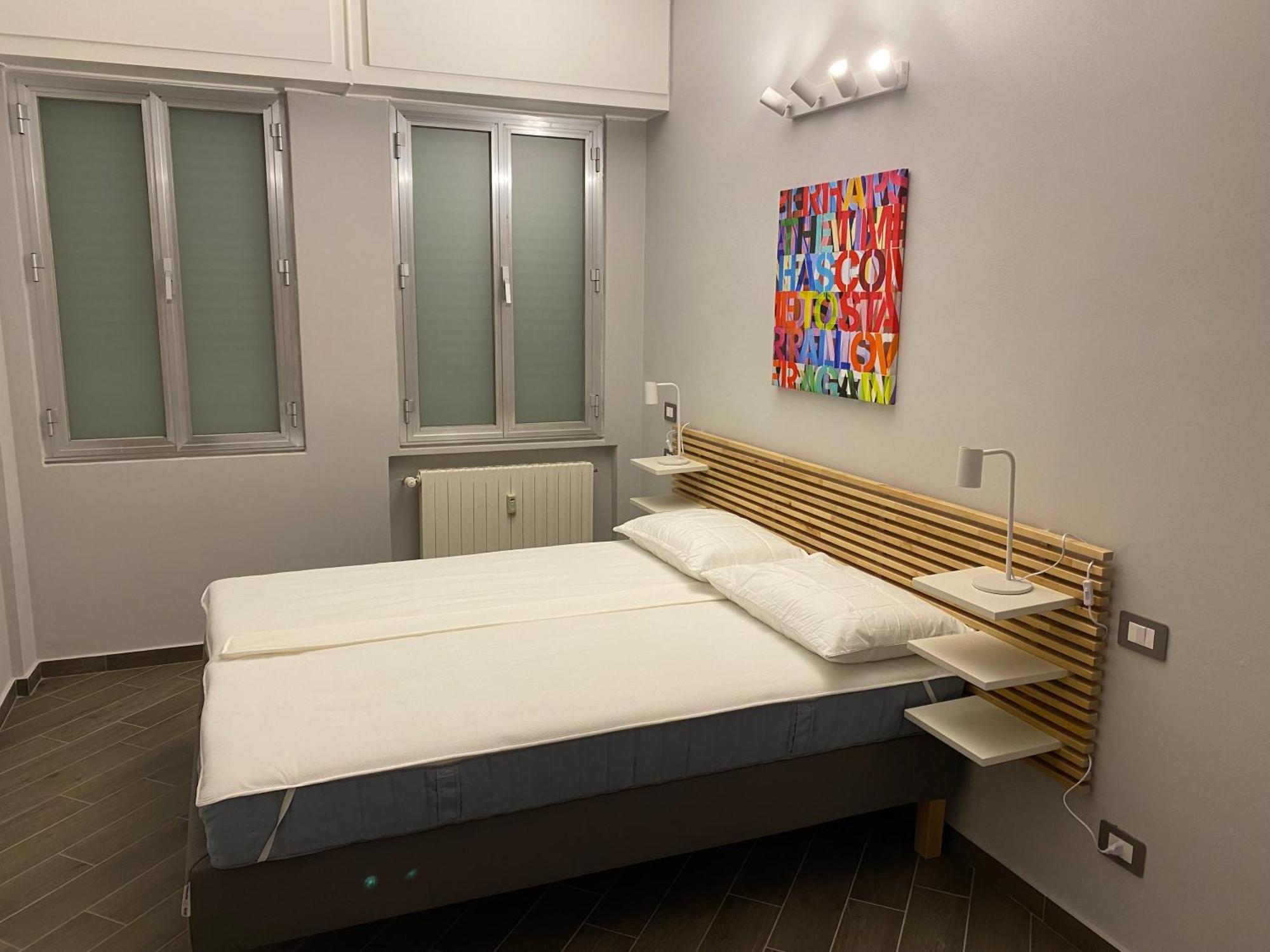 Jacky House 1.0 * Valera Fratta